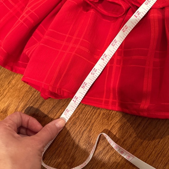 Selfie Leslie Sleeveless Mini V Neck Dress Criss Cross Back Bow 14 July 4 USA - Picture 6 of 6